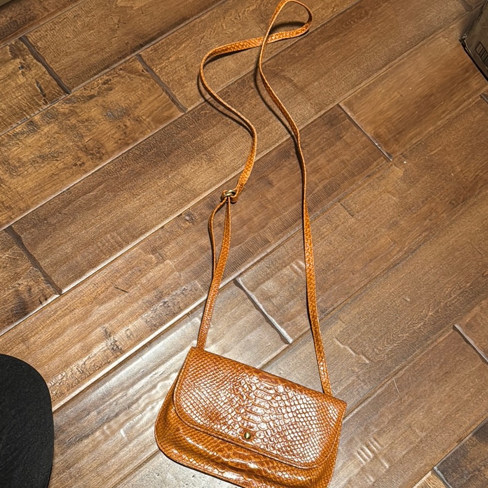 Women's Brown Textured Crossbody Bag
